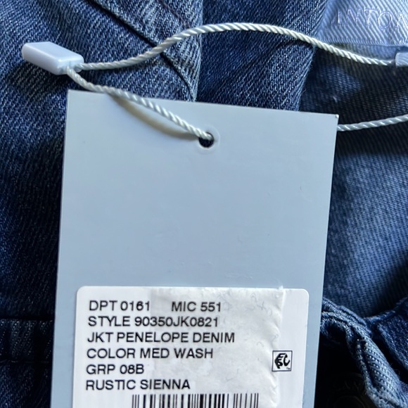 Antonio Melani Penelope Button Down Collar Detachable Belt Statement Shacket. - Picture 10 of 10